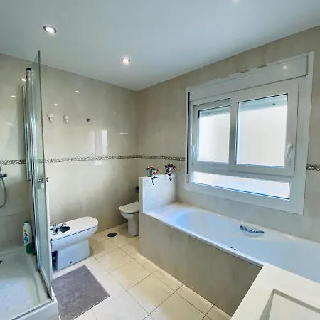 Bright House Grupo Ac Gestion * Cádiz