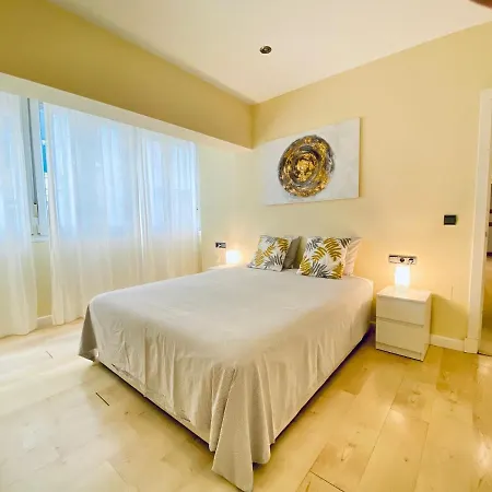 Bright House Grupo Ac Gestion Apartment