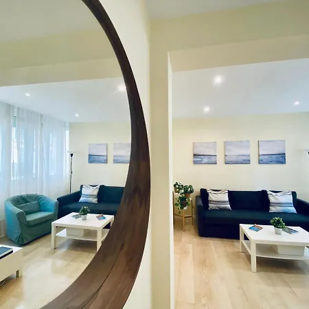 Bright House Grupo Ac Gestion 加的斯